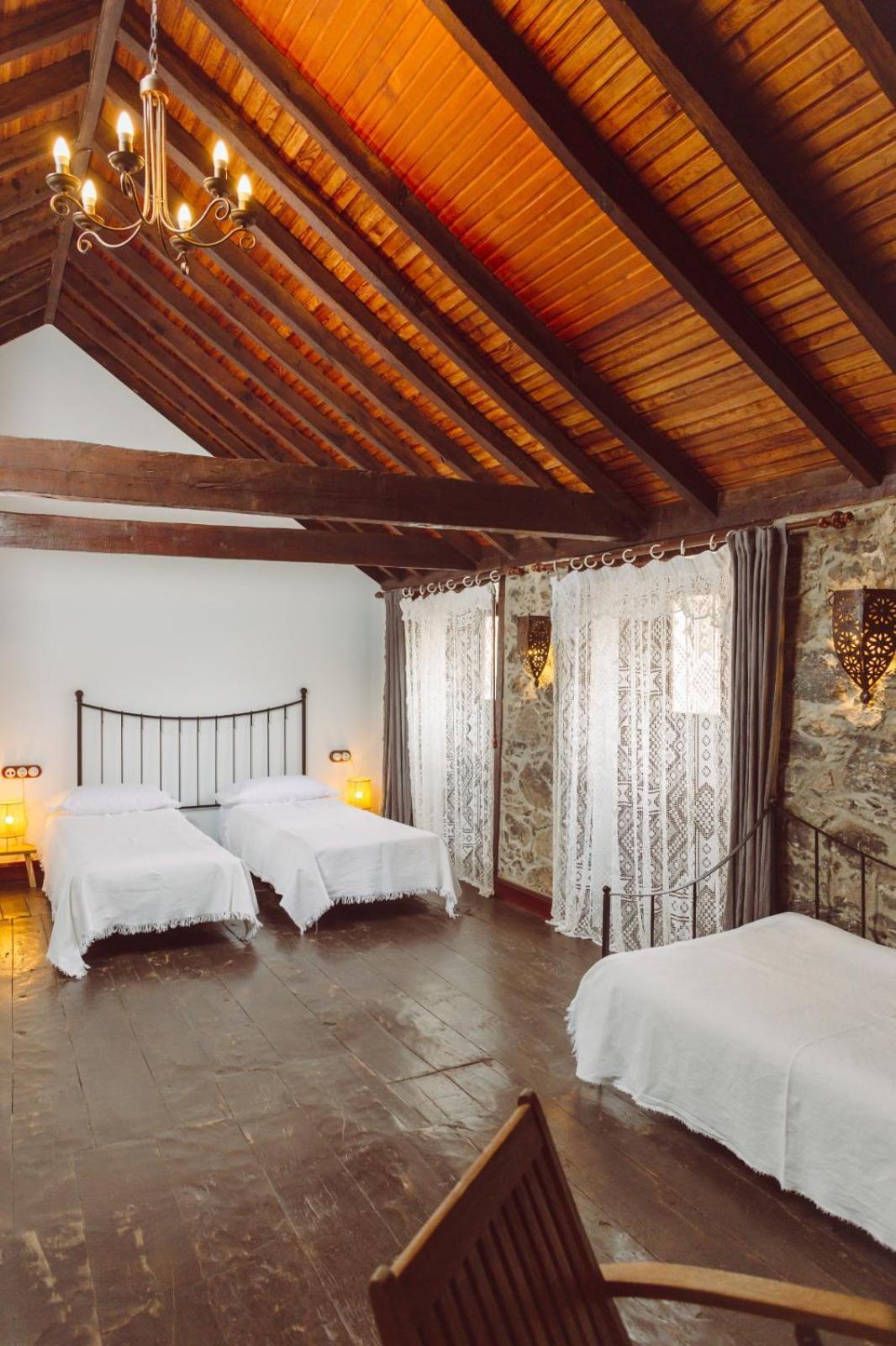 Ecoverode Hotel Emblematico Vegetariano Vegano Arona  Extérieur photo