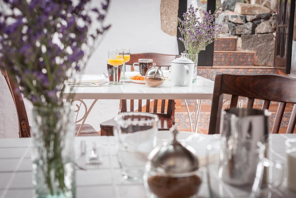 Ecoverode Hotel Emblematico Vegetariano Vegano Arona  Extérieur photo